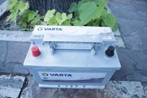 Batteria auto varta e44 - batteria,